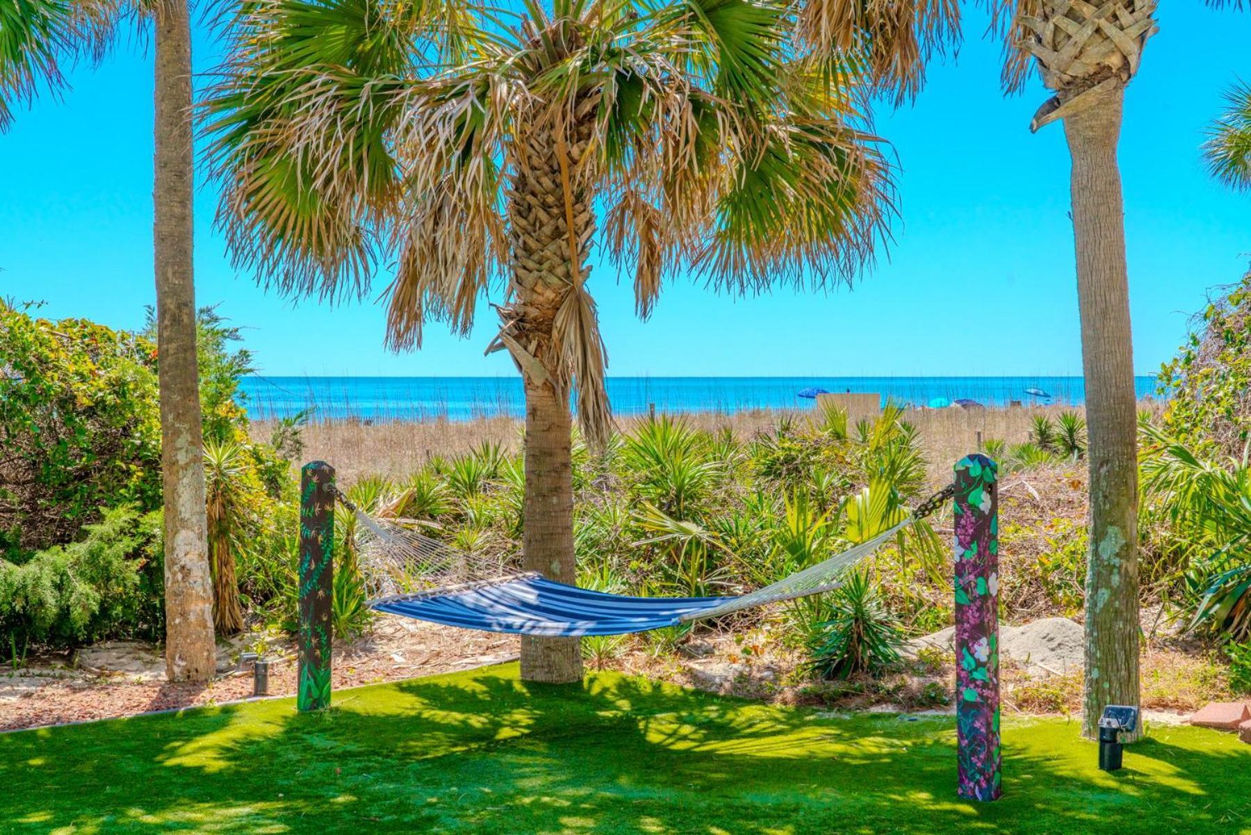Beach Colony Ocean View Condo - 2 Bedroom, 2 Bath - Perfect For 8! Myrtle Beach Exterior foto